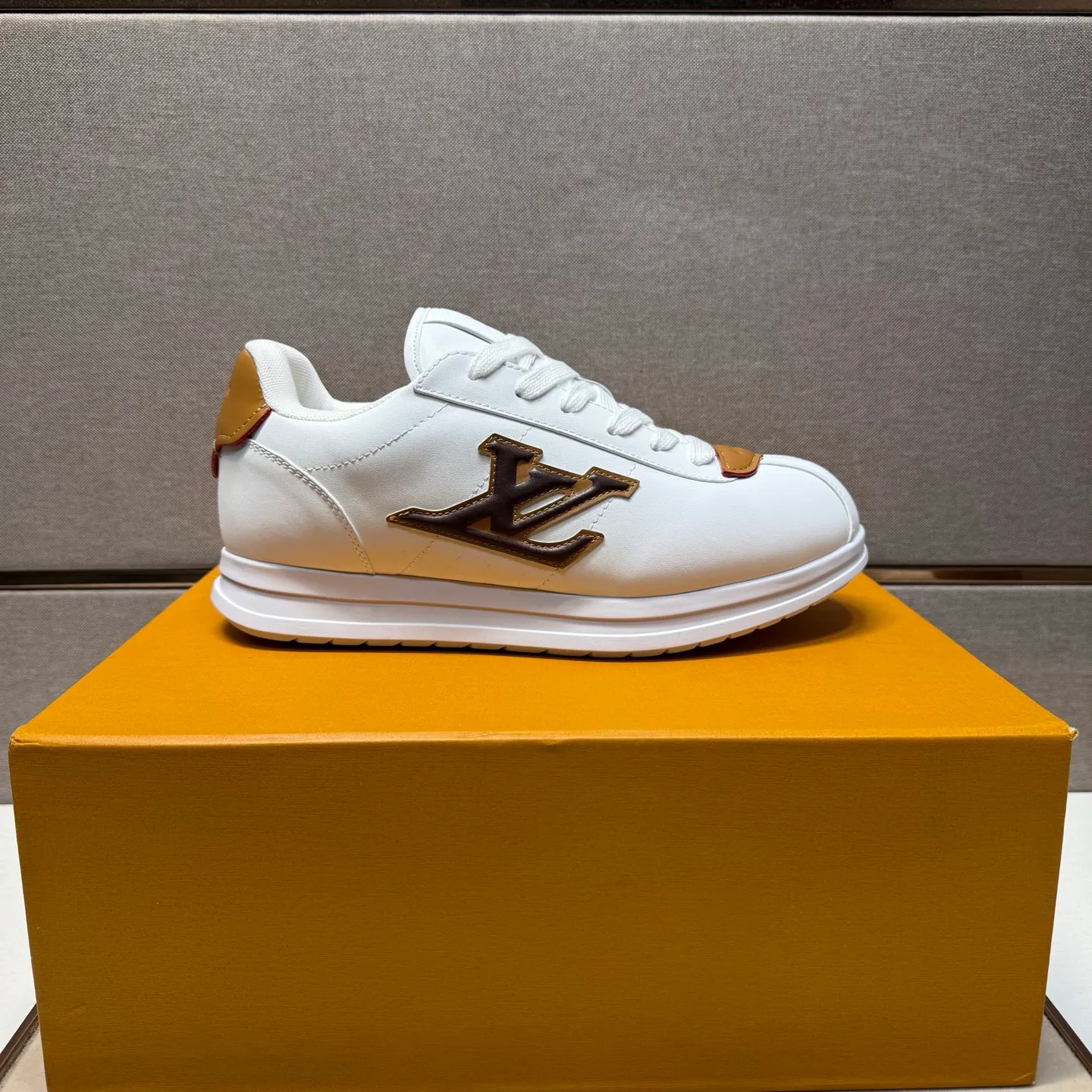 Men's men's shoes 💰pp560 [LV～] Men's casual shoes 2025z cabinet sales simultaneously 🔶Size: 38-44 #️⃣ 🔷6 colors🔜The upper is made of multi-material splicing➕Mesh lining, comfortable and breathable, sole: original comfortable and wear-resistant outsole, ⚠️real thing📱photographed🎬real thing is better📢📢📢